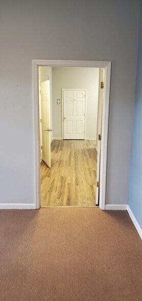 More Photos Of 1539 Ashland City Rd, Clarksville Flex For Lease