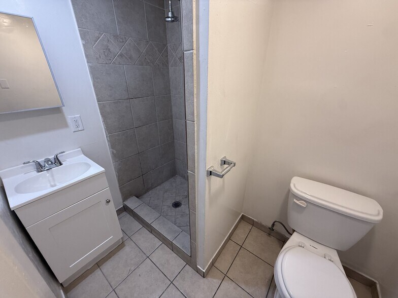 More Photos Of 8930 S Vermont Ave, Los Angeles Daycare Center For Sale