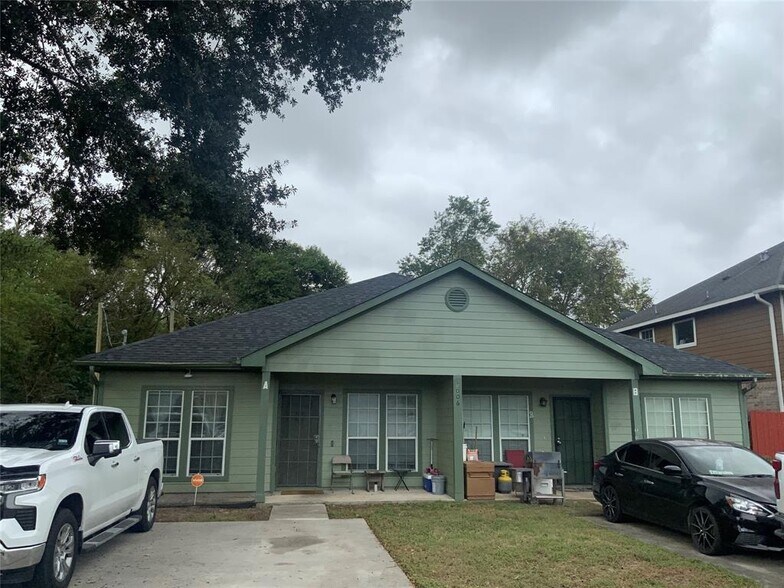Primary Photo Of , Houston Multifamily For Sale