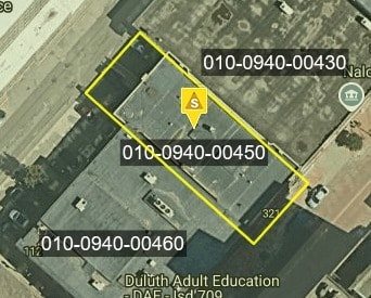 More Photos Of 323 W 1st St, Duluth Storefront Retail Residential For Lease