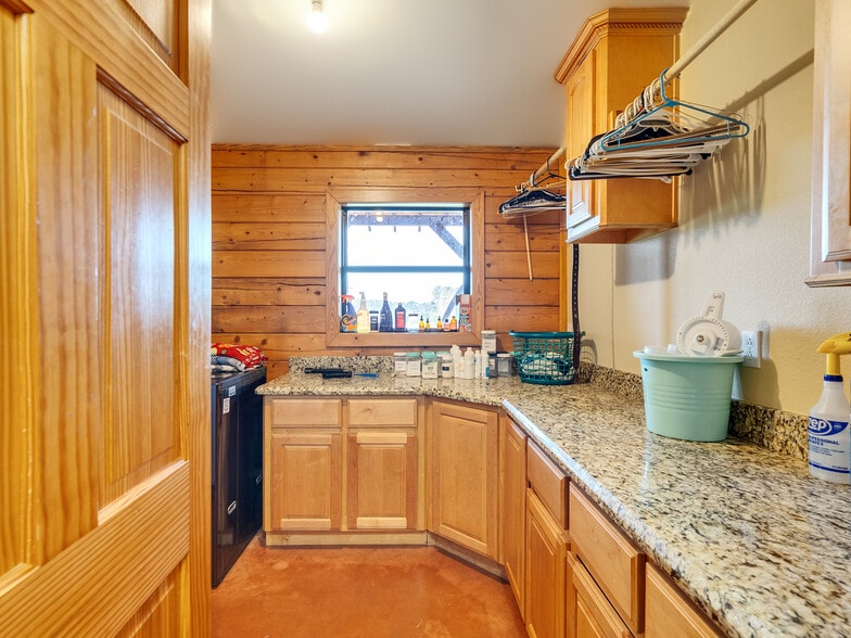 More Photos Of 325 Forest Service 217 Rd, Shepherd Specialty For Sale