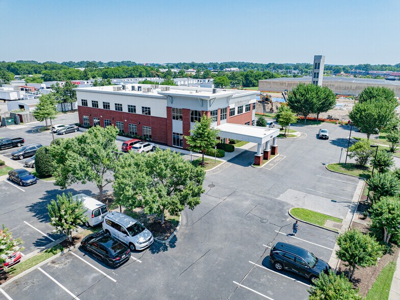 More Photos Of 5630 Lowery Rd, Norfolk Office For Sale