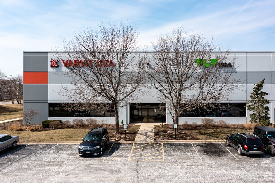 More Photos Of 1455 Sequoia Dr, Aurora Distribution For Lease