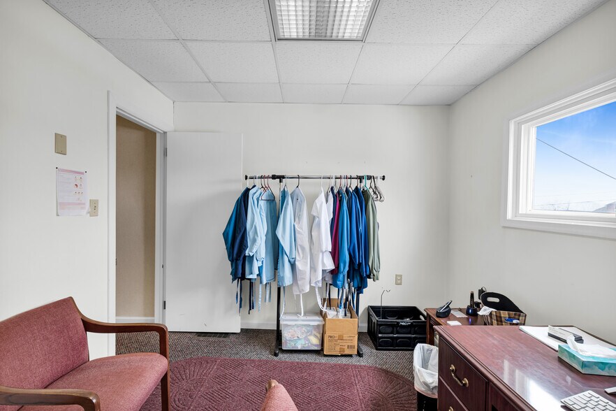 More Photos Of 1810 Washington Blvd, Easton Office Residential For Sale