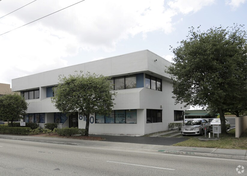 More Photos Of 8100 W Flagler St, Miami Loft Creative Space For Lease