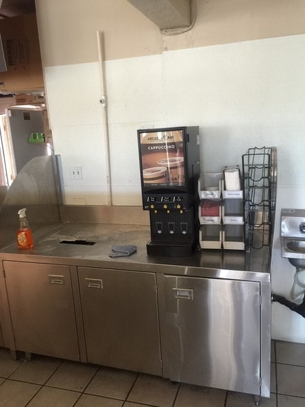 More Photos Of 21-31 W Army St, Henderson Storefront For Sale