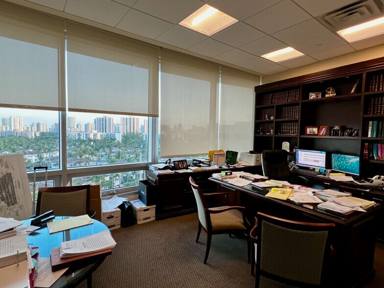 More Photos Of 20900 NE 30th Ave, Aventura Office Residential For Sale