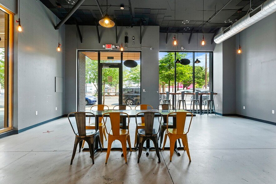 More Photos Of 5005 SE 72nd Ave, Portland Apartments For Lease