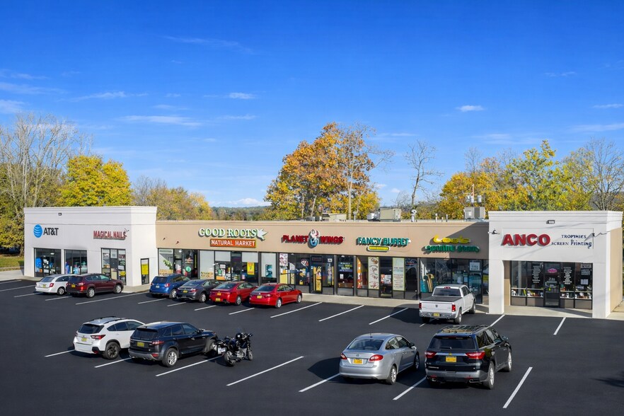 Primary Photo Of 236-246 Route 9W, Haverstraw Unknown For Lease