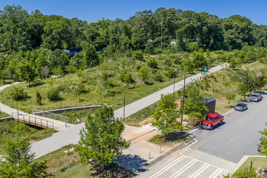 More Photos Of 352 University Ave SW, Atlanta Land For Lease