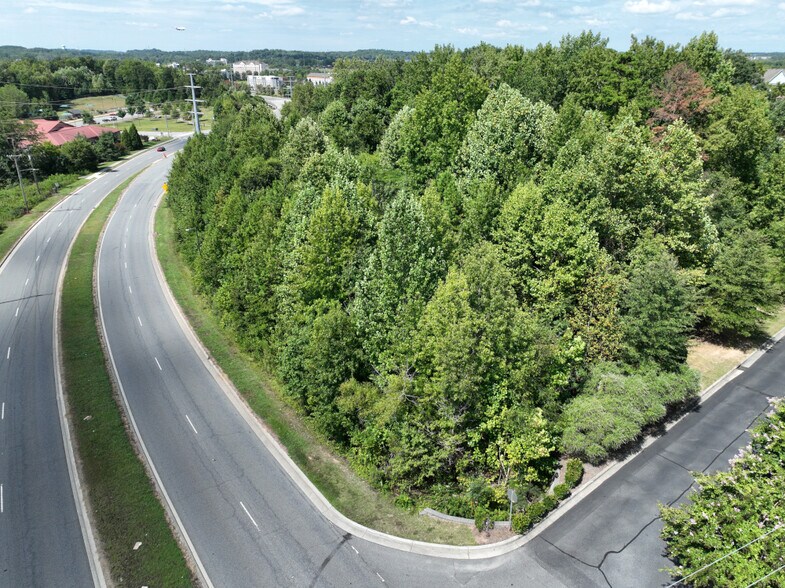 More Photos Of 8560 Weddington Rd, Concord Land For Sale