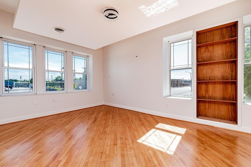 More Photos Of 1337-1339 S Vandeventer Ave, Saint Louis Apartments For Sale