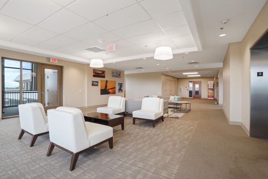 More Photos Of 350 W Wilson Bridge Rd, Worthington Medical For Lease