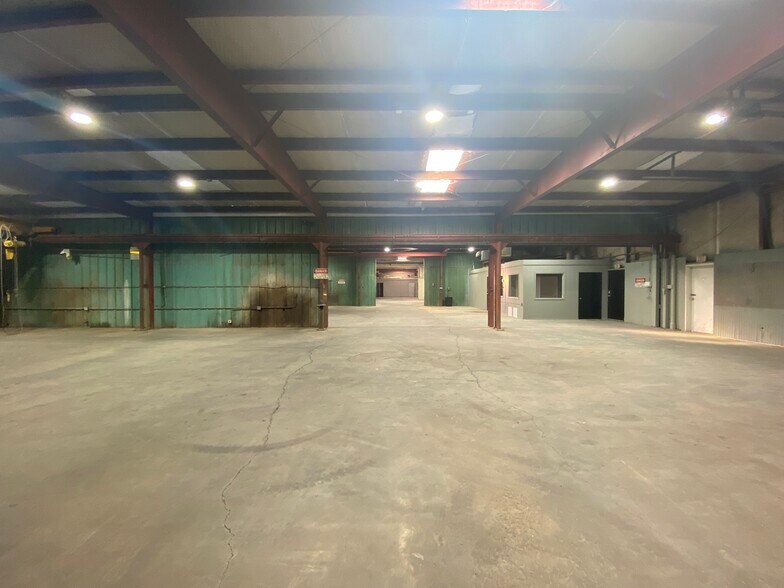 More Photos Of 8326 N County Rd W, Odessa Industrial For Lease