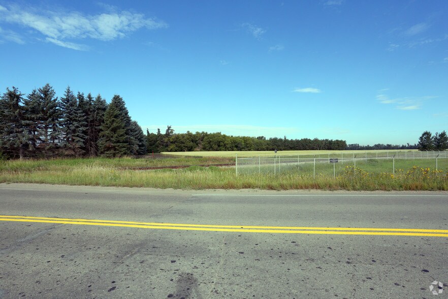More Photos Of 55102 Hwy 825, Sturgeon County Land For Sale