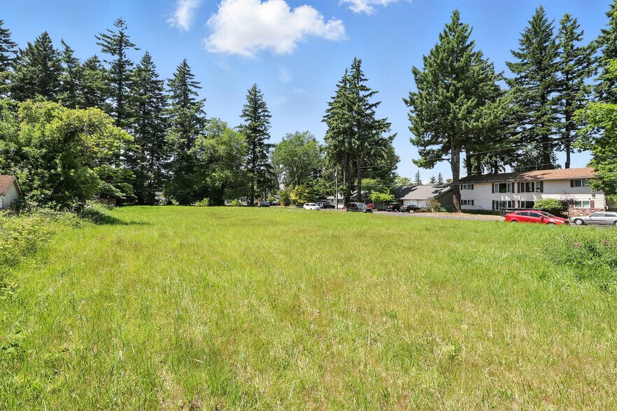 More Photos Of NE 5th and NE Cleveland, Gresham Land For Sale