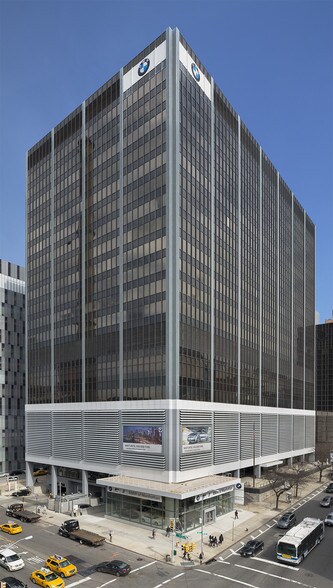 More Photos Of 555 W 57th St, New York Office For Lease