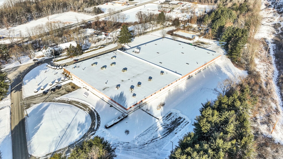 More Photos Of 370 Monument Rd, Hinsdale Manufacturing For Sale