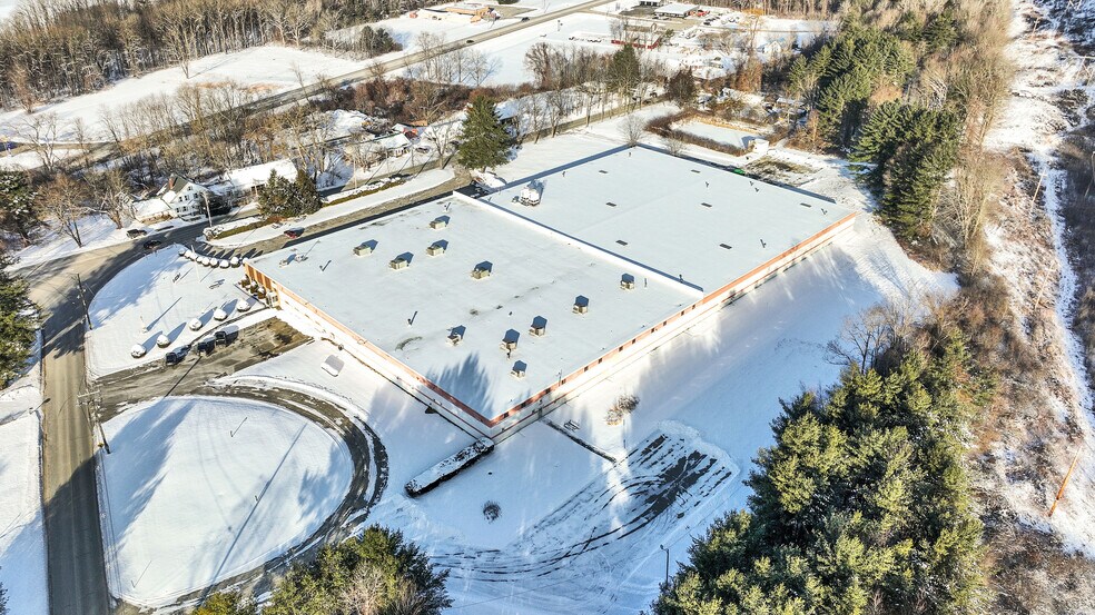 More Photos Of 370 Monument Rd, Hinsdale Manufacturing For Sale