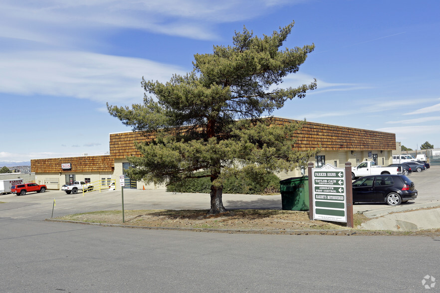 Primary Photo Of 10315 S Progress Way, Parker Warehouse For Lease