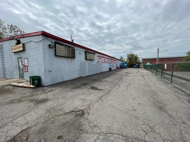 More Photos Of 120 E Catalan St, Saint Louis Skating Rink For Sale