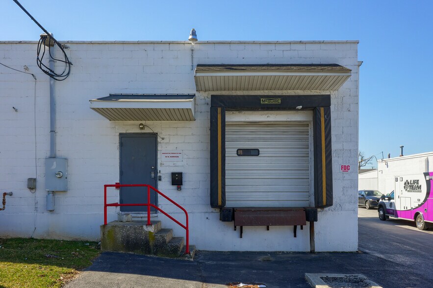 More Photos Of 50 N Harrison St, York Warehouse For Sale