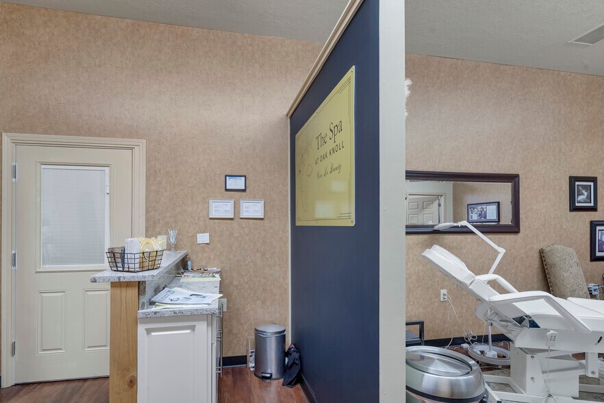 More Photos Of 6335 Highway 22, Independence Sports And Entertainment For Sale