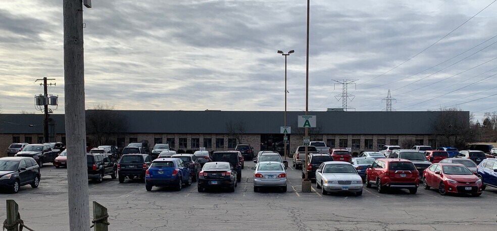 Primary Photo Of 7855 W 111th St, Palos Hills Warehouse For Sale