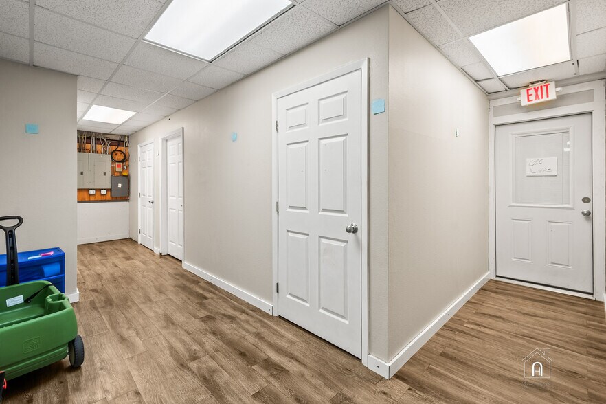 More Photos Of 3501 Sheppard Access Rd, Wichita Falls General Retail For Sale