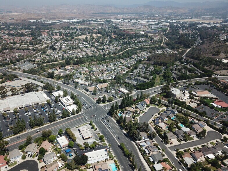 More Photos Of 25411-25435 Trabuco Rd, Lake Forest Unknown For Lease