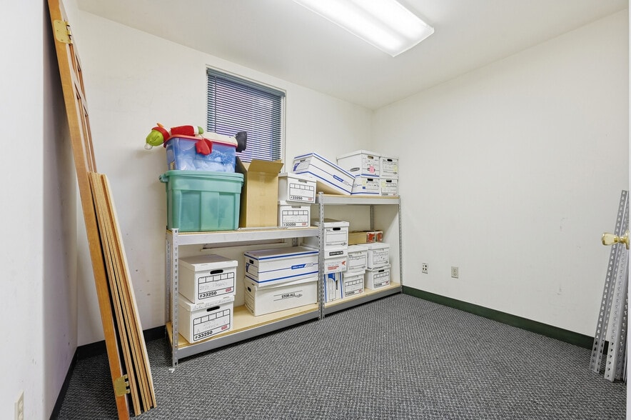 More Photos Of 628 California Ave, Pittsburgh Storefront Retail Residential For Sale