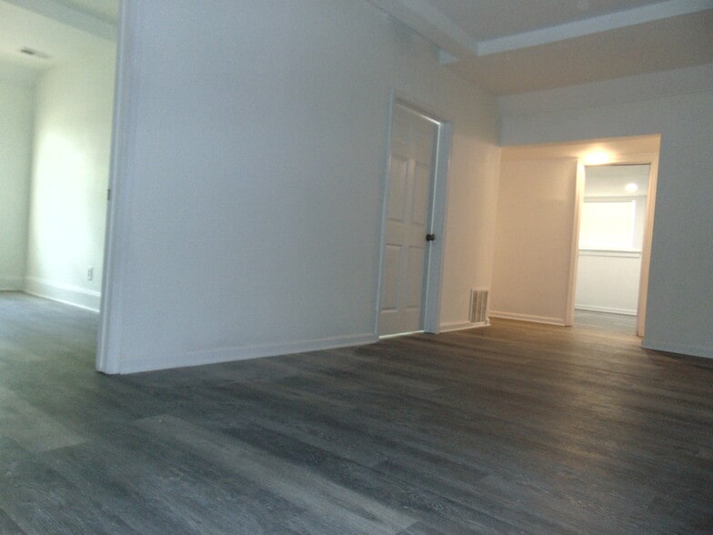 More Photos Of 6277 Memorial Dr, Stone Mountain Medical For Sale