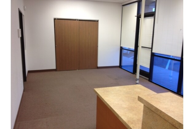 More Photos Of 2585 Miracle Mile, Bullhead City Medical For Sale