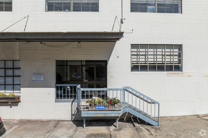 More Photos Of 329 Bryant St, San Francisco Loft Creative Space For Lease