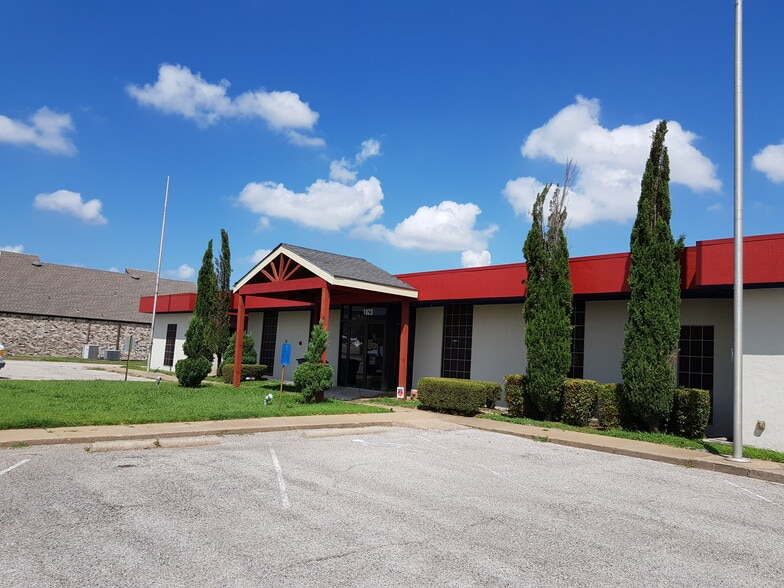 Primary Photo Of 1023 S Greenville Ave, Allen Office For Lease