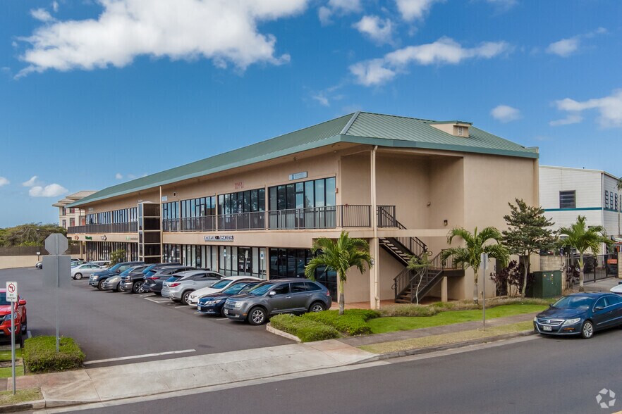 More Photos Of 94-1144 Ka Uka Blvd, Waipahu General Retail For Lease