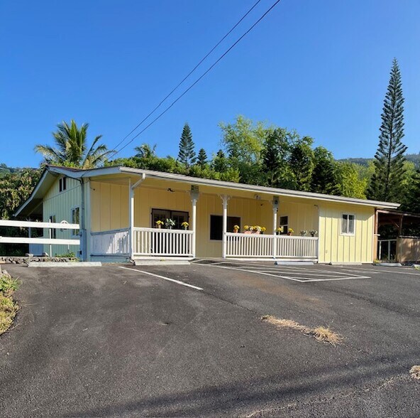 More Photos Of 82-5674 Kahau Pl, Captain Cook Restaurant For Sale