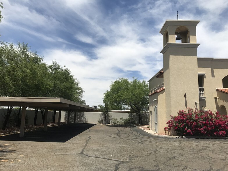 More Photos Of 1310 W St Marys Rd, Tucson Medical For Lease