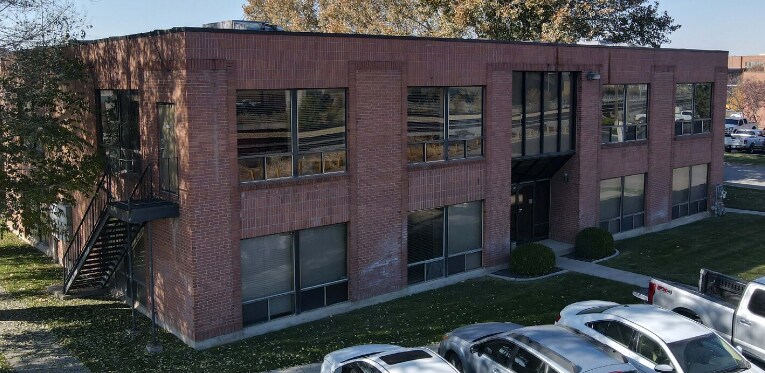 More Photos Of 291 W 5400 S, Murray Office For Lease