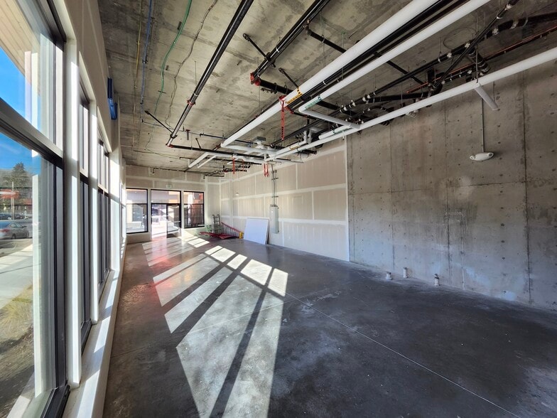 More Photos Of 4524 S Henderson St, Seattle Apartments For Lease