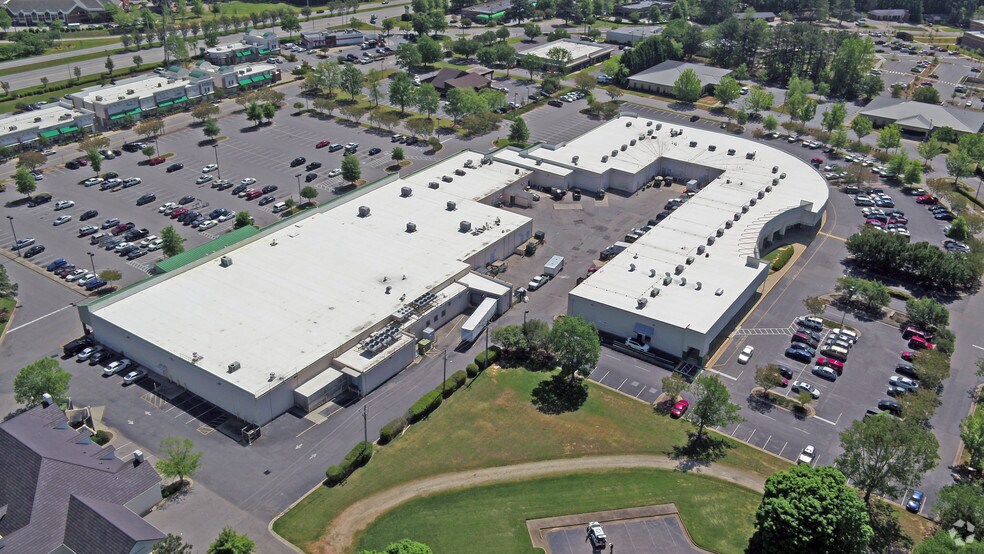 More Photos Of 1303-1339 5th Ave, Garner General Retail For Lease