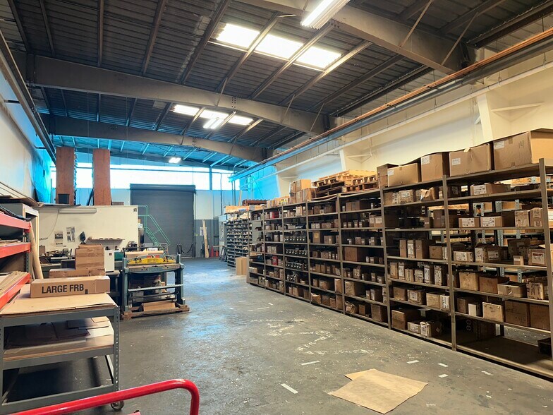 More Photos Of 1475 Yosemite Ave & 1450 Armstrong Ave, San Francisco Manufacturing For Lease