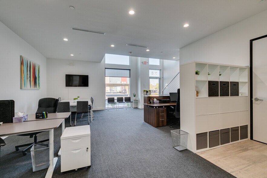 More Photos Of 7318 W Post Rd, Las Vegas Loft Creative Space For Sale