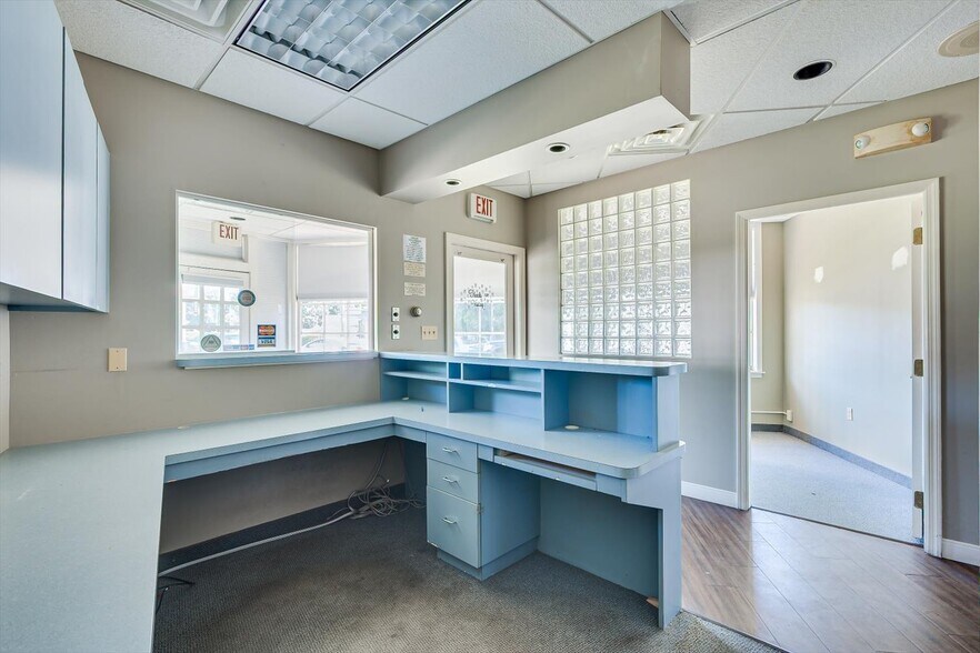More Photos Of 2412 Plainfield Ave, South Plainfield Office For Sale