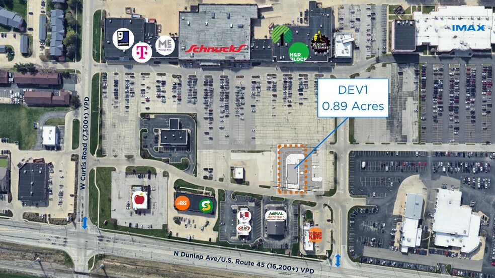 More Photos Of 1201 Savoy Plaza Ln, Savoy General Retail For Lease
