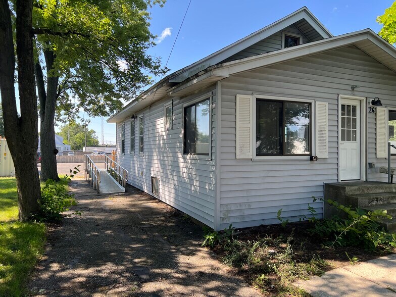 More Photos Of 24 Wilbur St SE, Grand Rapids Loft Creative Space For Lease