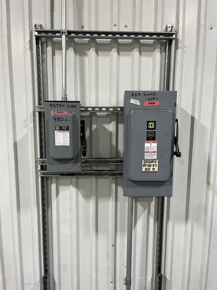 More Photos Of 4100 Warren Rd, Humboldt Industrial For Lease