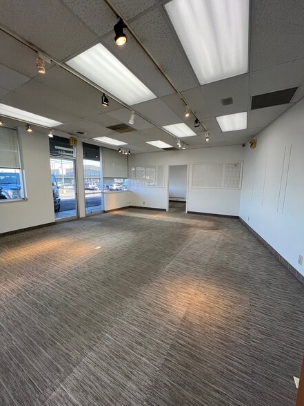 More Photos Of 528-550 Blue Lakes Blvd N, Twin Falls Freestanding For Lease