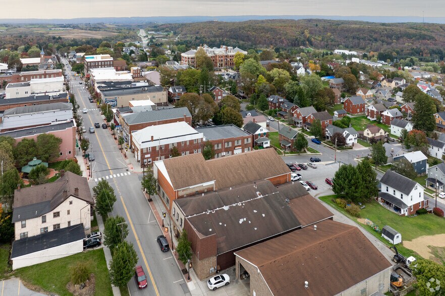 More Photos Of 308 W High St, Ebensburg Office For Lease
