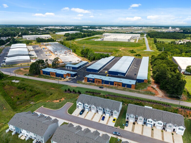 More Photos Of 720 Antioch Dr, Greenville Specialty For Lease